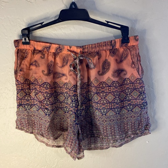 GYPSY05 Boho,100%Silk Sheer Paisley Drawstring Waist Pocket Shorts - Picture 6 of 17